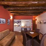 Osteria Luxury Lägenhet Peschiera del Garda